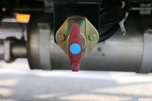 東風(fēng) 福瑞卡F15 143馬力 5.1米 國五 自卸車(HCQ3140ZPE5)