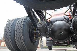 東風(fēng) 福瑞卡F11 156馬力 3.8米 國(guó)五 排半欄板輕卡載貨車(朝柴)(EQ1041L8BD2)