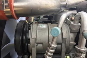 東風(fēng) 福瑞卡F11 物流重載型 143馬力 3.8米 國(guó)五 排半欄板輕卡載貨車(錫柴)(EQ1041L8GDF)