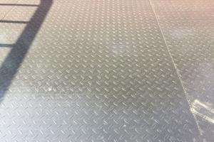 東風(fēng) 福瑞卡F11 物流重載型 143馬力 3.8米 國(guó)五 排半欄板輕卡載貨車(錫柴)(EQ1041L8GDF)