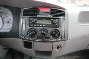 東風(fēng) 福瑞卡F7 95馬力 3.87米 國(guó)五 排半欄板輕卡載貨車(云內(nèi))(EQ1041L3GDF)