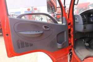 東風(fēng) 福瑞卡F11 156馬力 4.17米 國(guó)五 單排倉(cāng)柵輕卡載貨車(EQ5041CCY8BD2AC)