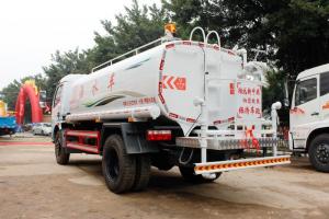 東風(fēng) 福瑞卡F11 129馬力 4X2 國五 噴灑車(EQ5110GPS8BDCAC)