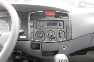 東風(fēng) 福瑞卡F11 129馬力 4X2 國五 噴灑車(EQ5110GPS8BDCAC)