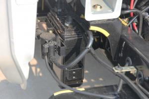 東風(fēng)途逸 T3 1.5L 113馬力 汽油 3.7米 國六 單排廂式微卡(EQ5031XXY60Q6AC)