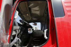 上汽紅巖 杰豹重卡 280馬力 4X2 國(guó)五 港口牽引車(chē)(CQ4186AMDG401)