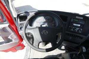 上汽紅巖 杰豹重卡 280馬力 4X2 國(guó)五 港口牽引車(chē)(CQ4186AMDG401)