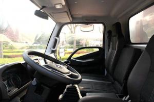 時代汽車 領(lǐng)航 高配版 143馬力 4.165米 國五 單排廂式輕量化輕卡載貨車(BJ5043XXY-BG)
