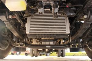 時代汽車 領(lǐng)航 高配版 143馬力 4.165米 國五 單排廂式輕量化輕卡載貨車(BJ5043XXY-BG)