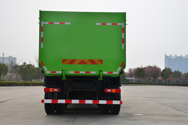 大運(yùn)重卡 N8V 350馬力 6X4 國(guó)五 5.6米自卸車(CGC3250D5DCGD)