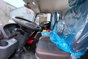 時代汽車 領(lǐng)航 高配版 130馬力 3.82米 國五 排半欄板輕卡載貨車(BJ1043V9PBA-BH)