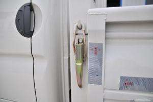 時代汽車 K2 88馬力 3.02米 國五 雙排欄板輕卡載貨車(BJ1046V9AB6-K6)