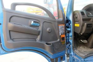 飛碟奧馳 D3系列 116馬力 4X2 國五 平板運(yùn)輸車(FD5041TPBW17K5)