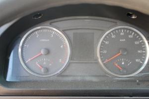 飛碟奧馳 D3系列 116馬力 4X2 國五 平板運(yùn)輸車(FD5041TPBW17K5)