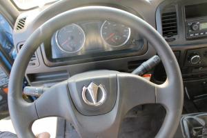 飛碟奧馳 D3系列 170馬力 4X2 國五 平板運(yùn)輸車(HCQ5163TPBFD5)