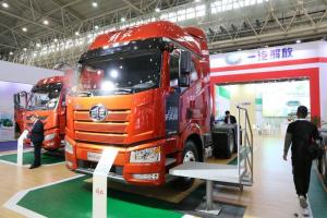 一汽解放 新J6P重卡 550馬力 6X4 國五 牽引車(CA4250P66K25T1A1E5) 一汽解放 新J6P重卡 550馬力 6X4 國五 牽引車(CA4250P66K25T1A1E5)