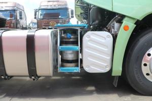 一汽解放 J7重卡 550馬力 6X4 國五 牽引車(富貴綠)(CA4250P77K25T1E5)