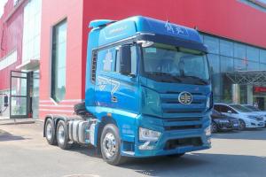一汽解放 J7重卡 550馬力 6X4 國五 牽引車(海天藍)(CA4250P77K25T1E5) 一汽解放 J7重卡 550馬力 6X4 國五 牽引車(海天藍)(CA4250P77K25T1E5)