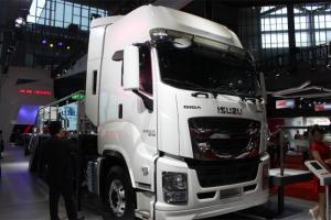 慶鈴汽車(chē) 巨咖 460馬力 4×2 國(guó)六 牽引車(chē)(QL4180WJDR)