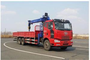 一汽解放 J6M 350馬力 6X4 國五 隨車吊(CA5250JQQP66K2L1T1A1E5) 一汽解放 J6M 350馬力 6X4 國五 隨車吊(CA5250JQQP66K2L1T1A1E5)