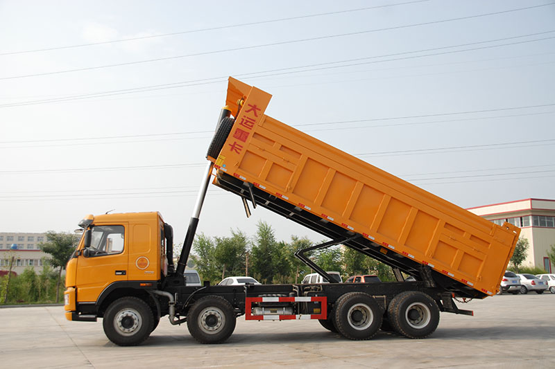 大運重卡 新N8E復(fù)合 350馬力 8X4 6.6米 國五 自卸車(12檔)(CGC3310D5DDAD)