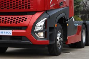 一汽凌源 滬尊S200 舒適版 500馬力 6×4 國五牽引車(CAL4253C4F4E5)