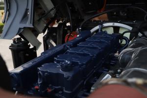 一汽凌源 滬尊S200 舒適版 500馬力 6×4 國五牽引車(CAL4253C4F4E5)