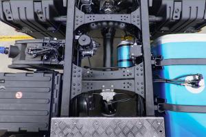 一汽凌源 滬尊S200 舒適版 500馬力 6×4 國五牽引車(CAL4253C4F4E5)