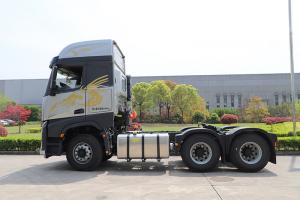 一汽凌源 滬尊S200 先鋒版 500馬力 6×4 國五牽引車(CAL4253C4F4E5)