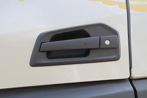 一汽凌源 滬尊S200 先鋒版 500馬力 6×4 國五牽引車(CAL4253C4F4E5)