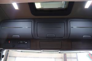 一汽凌源 滬尊S200 先鋒版 500馬力 6×4 國五牽引車(CAL4253C4F4E5)