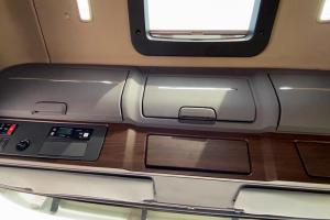 一汽凌源 滬尊S200 先鋒版 500馬力 6×4 國五牽引車(CAL4253C4F4E5)