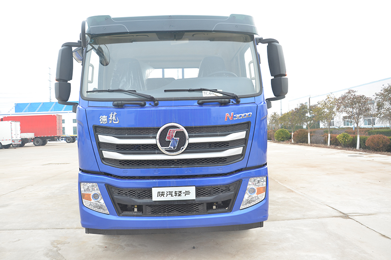 陜汽輕卡 德龍N3000 復合版 220馬力 4×2 國五 6.75米 排半欄板輕卡(YTQ1180HM501) 