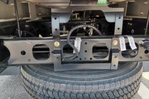 飛碟汽車 W5 130馬力 4×2 國六 4.18米 單排倉柵載貨車(FD5040CCYW68K6-1)