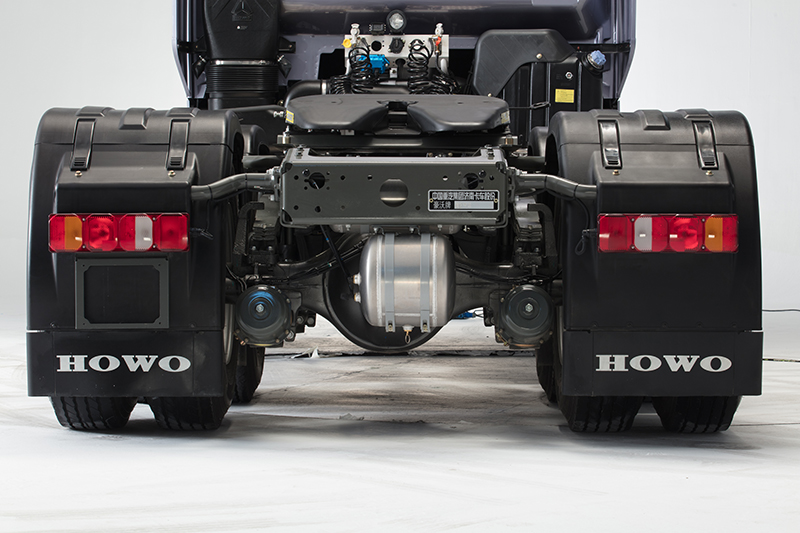 中國(guó)重汽 HOWO-TH7 重卡 460馬力 6×4 國(guó)五 牽引車(chē)（ZZ4257W324HE1B）