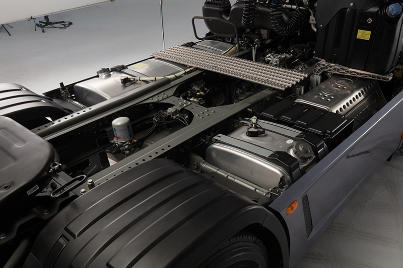 中國(guó)重汽 HOWO-TH7 重卡 460馬力 6×4 國(guó)五 牽引車(chē)（ZZ4257W324HE1B）