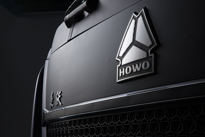 中國(guó)重汽 HOWO-TH7 重卡 460馬力 6×4 國(guó)五 牽引車(chē)（ZZ4257W324HE1B）