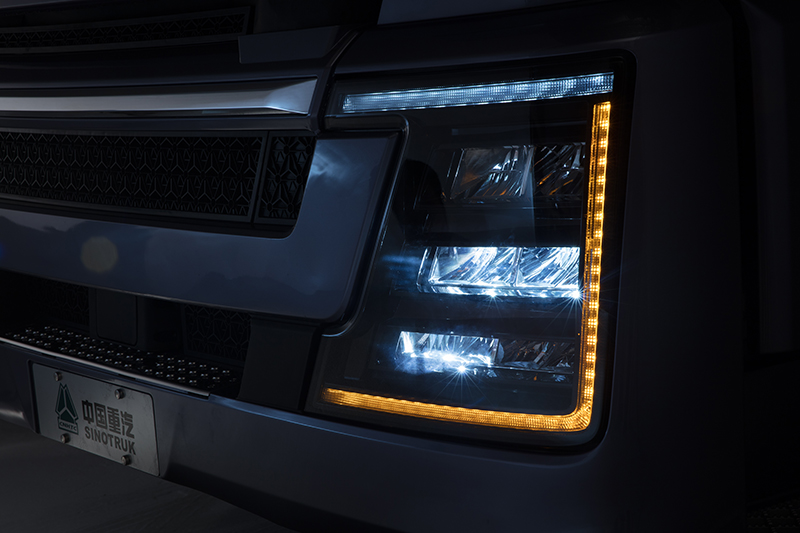 中國(guó)重汽 HOWO-TH7 重卡 460馬力 6×4 國(guó)五 牽引車(chē)（ZZ4257W324HE1B）