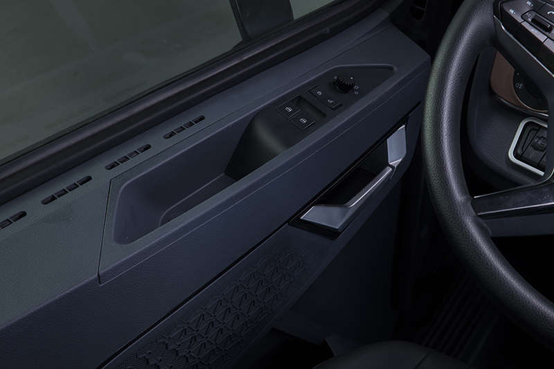 中國(guó)重汽 HOWO-TH7 重卡 460馬力 6×4 國(guó)五 牽引車(chē)（ZZ4257W324HE1B）