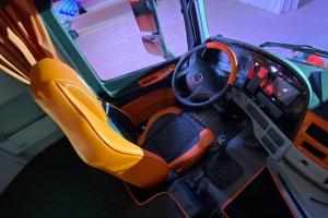 福田戴姆勒汽車 凱曼貔貅 500馬力 6×4 國五 牽引車