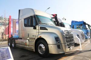 陜汽商用車 輊德·炎 標(biāo)配版 560馬力 6X4 國六 牽引車