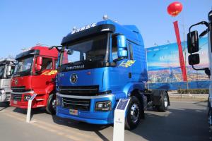 陜汽商用車 軒德翼3 輕量化版 420馬力 6X4 國五 危險(xiǎn)品牽引車(SX4250MP5324W)