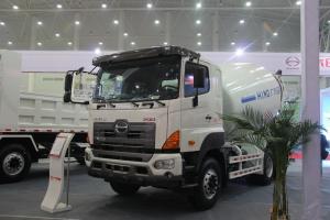 廣汽日野 700系列 350馬力 6X4 國五 4.7方混凝土攪拌車底盤(YC2250FS2PM5)