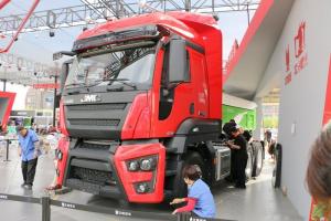 江鈴重汽 威龍重卡 420馬力 6X4 國(guó)五 牽引車(SXQ4250J4A3D5A)