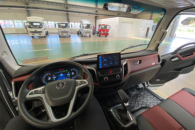 陜汽輕卡 K5000 160馬力 4×2 國(guó)六 廂式載貨車(chē)