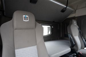 遠(yuǎn)程汽車 甲醇重卡 316kw 6×4 國六 牽引車(DNC4250GM6) 低速版本(帶限速89km/h)