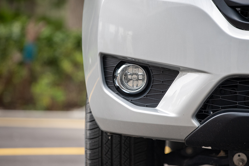 新龍馬汽車 龍7 162馬力 4×2 國(guó)六 雙排載貨車 精英版（FJ1030BEE1）