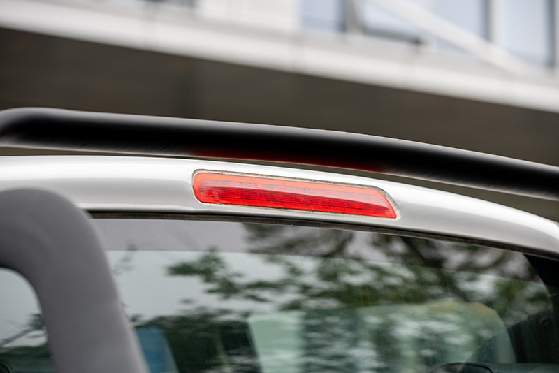 新龍馬汽車 龍7 162馬力 4×2 國(guó)六 雙排載貨車 精英版（FJ1030BEE1）