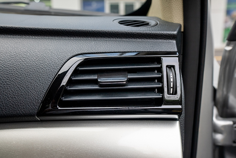 新龍馬汽車 龍7 162馬力 4×2 國(guó)六 雙排載貨車 精英版（FJ1030BEE1）