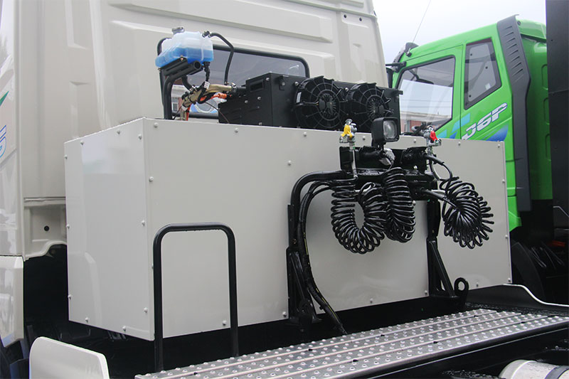 一汽解放青汽 JH6 423kWh 6×4 純電動(dòng)牽引車